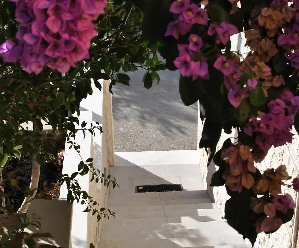 アパート By The Sea Brna, Korcula - 15730 Smokvica