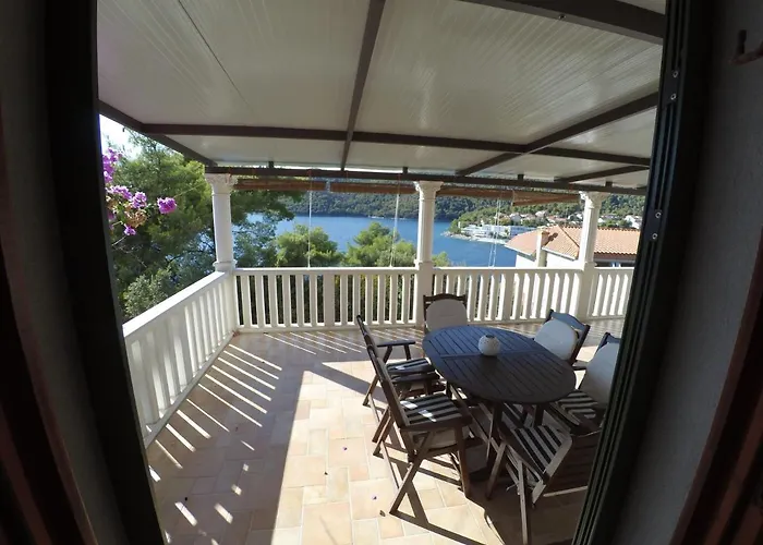 By The Sea Brna, Korcula - 15730 Apartment *