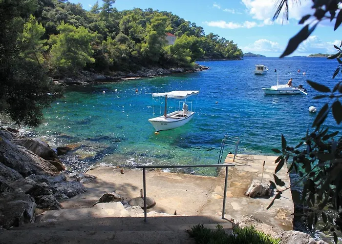 아파트 By The Sea Brna, Korcula - 15730 *